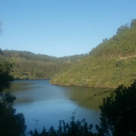 度假居 Vale Cupulas *